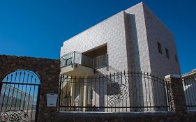 Vastu Dead Sea Apartment